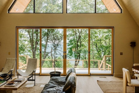 テレビ、暖炉、ステレオ. Stayframe: a designer getaway with mountain views