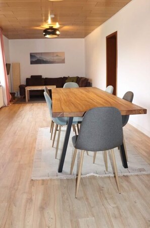 Dining - Holiday Home Am Beulskopf (Heupelzen)