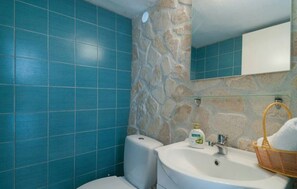 Hair dryer, towels, soap, shampoo - Natura Dalmatina (Hrvace)