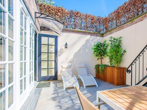 Apartment | Exterior - Wellness Home in Betuwe With Sauna (Culemborg)