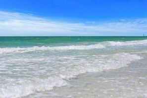 On the beach - 6150 Midnight Pass Road Villa 40B (Sarasota)