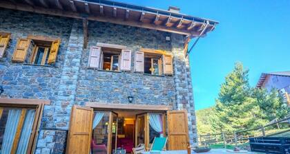 House 4 rooms 10 Pax, Fireplace, Garden & BBQ on the Slopes
