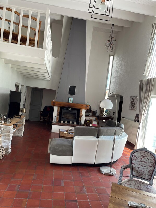 Living area - 5 Bedroom Private vacation home in Les Gonds (Les Gonds)