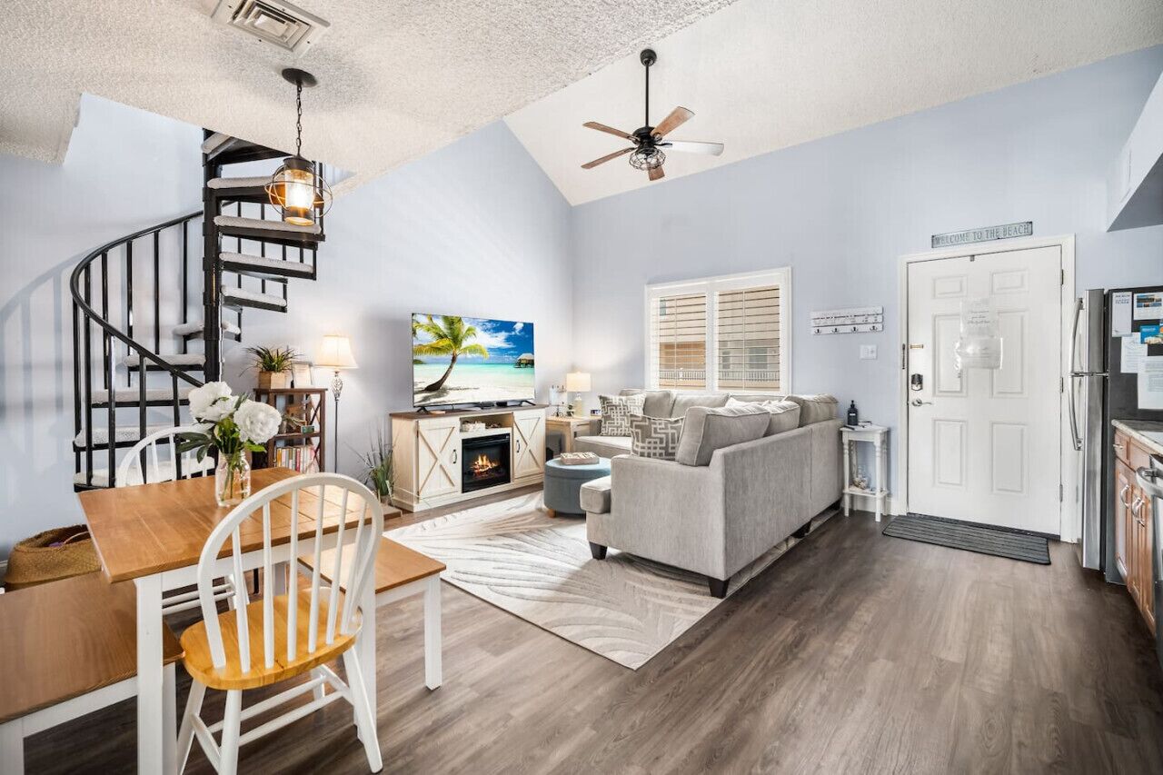 Télévision, cheminée