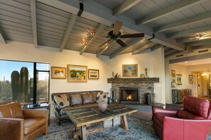 Interior - Private Foothills Villa + Panoramic Views + Heated Pool/Spa (Tucson)