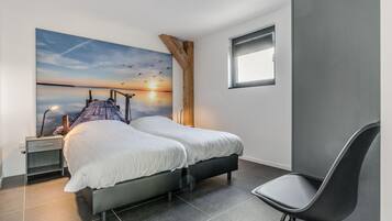 3 chambres, ameublement personnalisé, draps fournis