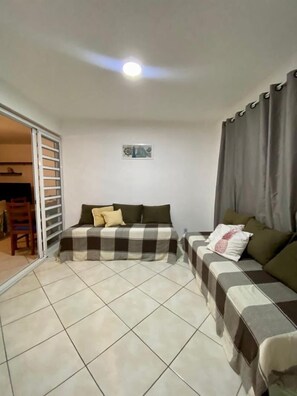 Interior - Apartamento Charmoso a 100 m da Praia Grande Arraial do Cabo (Arraial do Cabo)