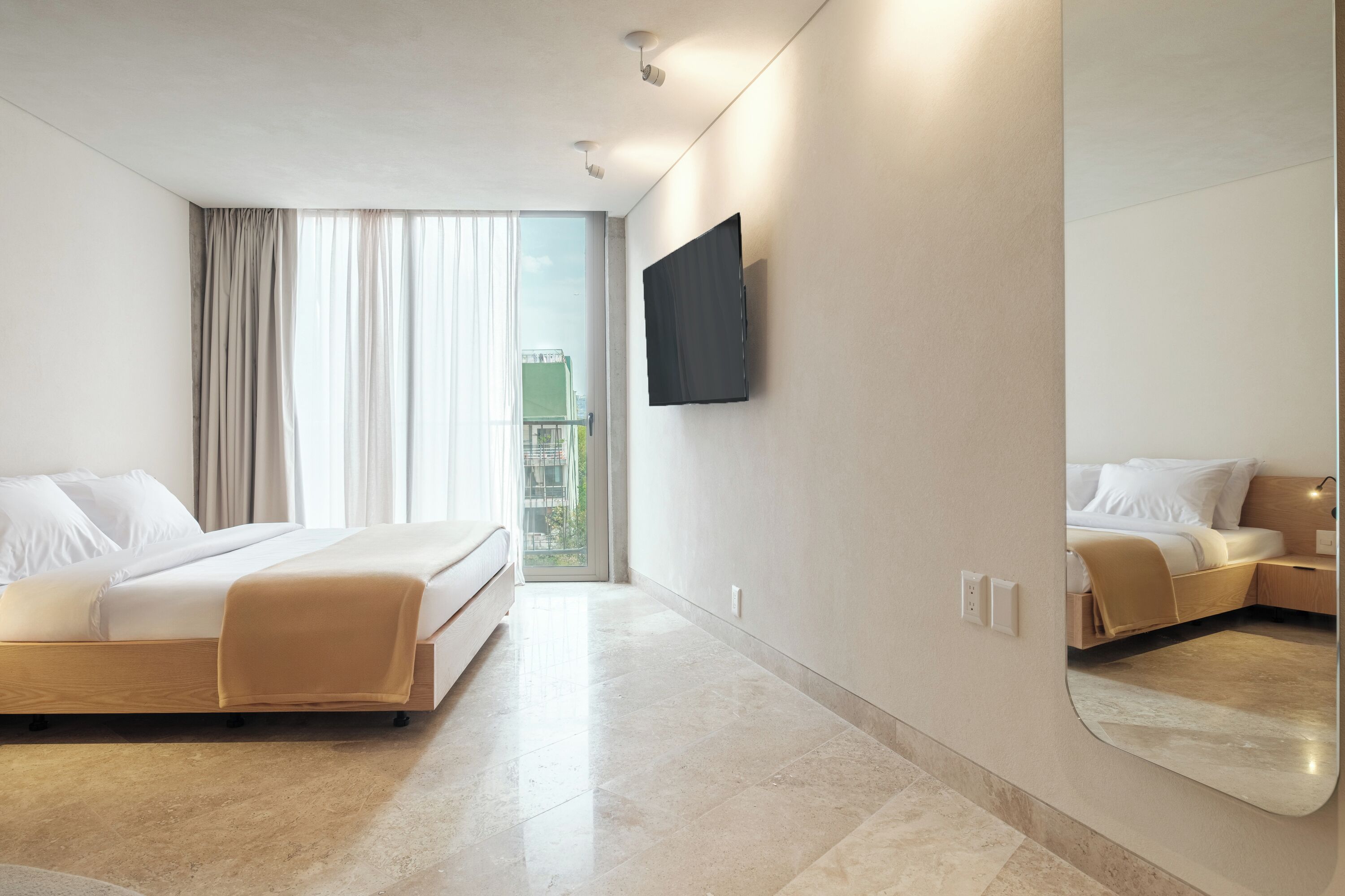 Studio Suite, Kitchen | Premium bedding, down duvets, Tempur-Pedic beds, in-room safe