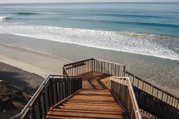 Sillas reclinables de playa, toallas de playa