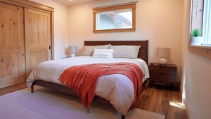 2 soverom, reiseseng for barn, wi-fi og sengetøy