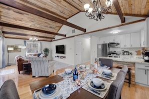 Interior - Pocono Mountains Luxury Retreat with king bed and Game Room in the woods. (Cresco)