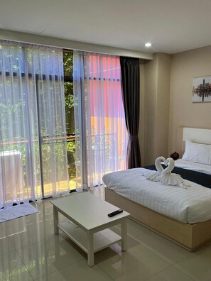 1 chambre, coffre-fort, rideaux dâobscurcissement