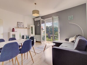 Apartment | Dining - Lovely Apartment in Ptuj With Golf Course Nearby (Ptuj)