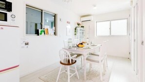 Cribs/infant beds - Villa de Class (Osaka)