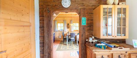 House | Private kitchen | Stovetop, electric kettle