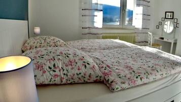 Apartment | 2 bedrooms, individually furnished