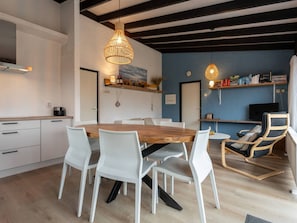 House | Dining - Holiday Home in Kamperland Near Sandy Beaches (Kamperland)