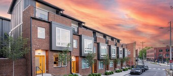 New, quiet townhome in heart of St. Elmo w/ sun patio