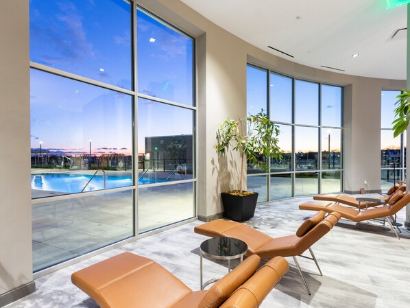 로비 좌석 공간