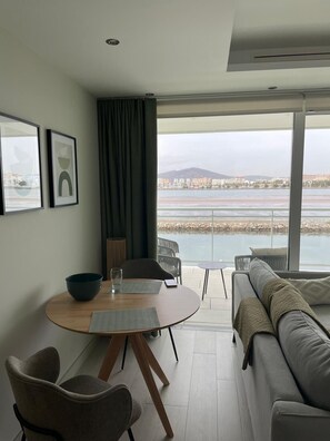 Interior - Luxury Studio apartment with Resort deck, Pools, Jacuzzi and Incredible views. (Gibraltar)
