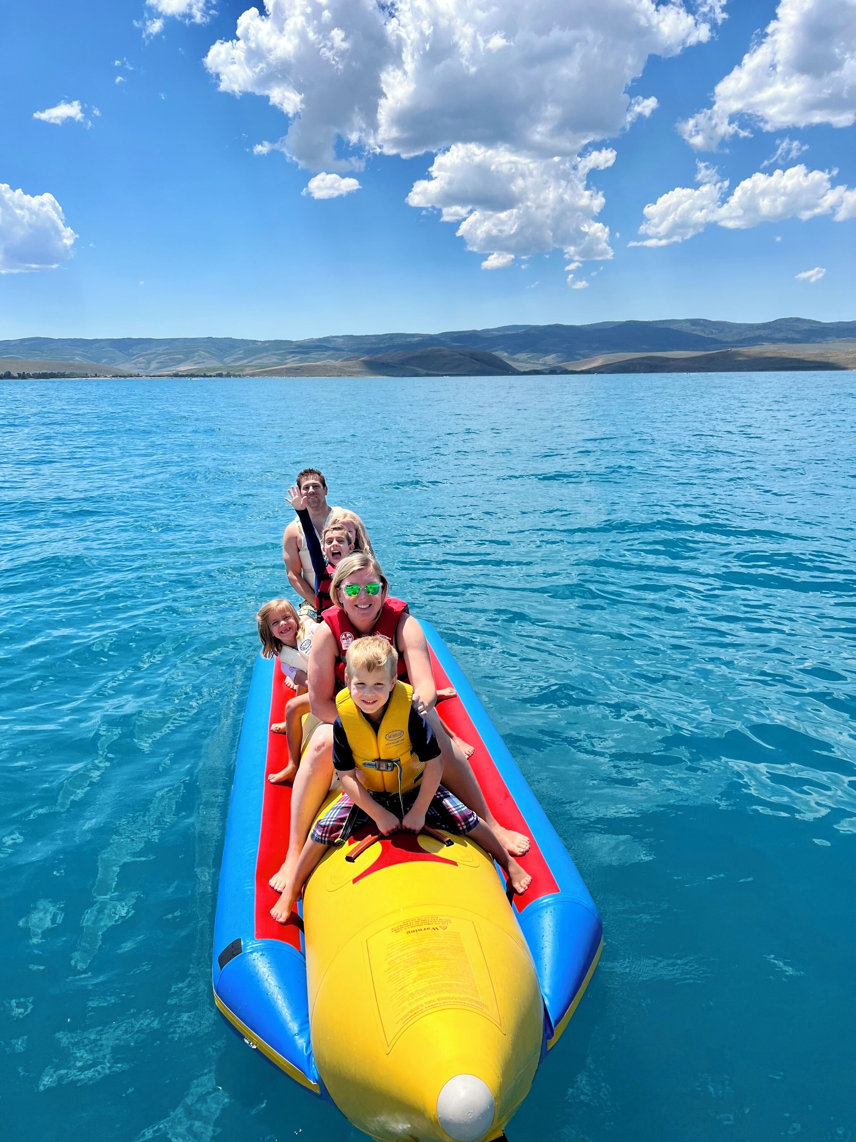Bear Lake Gem-Sleeps up to 28 w/ Rec Room- STEPS from beach, bike trails & food