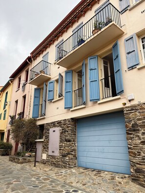 Exterior detail - Appartement Proche de la Mer, Idéal Pour 2 à 4 Personnes, Garage Privé (Collioure)