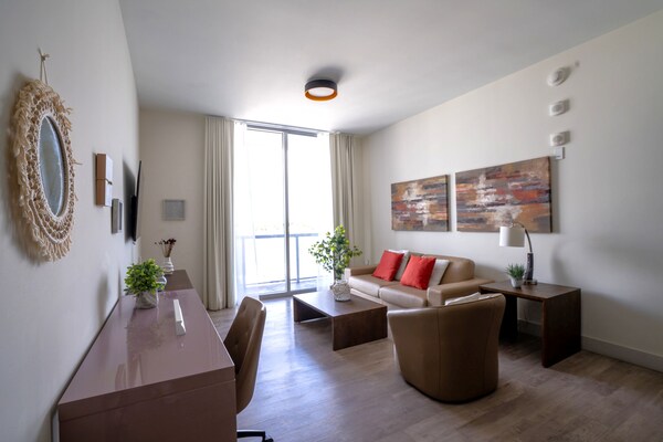 Global Rent Apart - Sunrise, FL