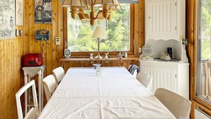 House | Dining - 6 Person Holiday Home in Norrtalje (Norrtälje)