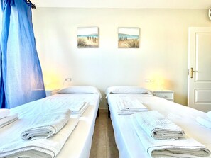 Apartment | 2 bedrooms, individually furnished, iron/ironing board, bed sheets - Belvilla by OYO La Envia Golf (Vicar)