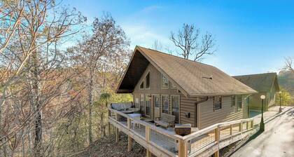 Cozy 2 Bedroom Chalet .5 Miles from Dale Hollow Lake #5