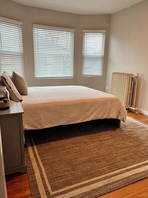 2 habitaciones, cuna de viaje, wifi y ropa de cama