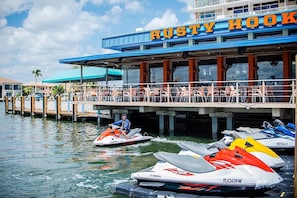 Marina/club náutico