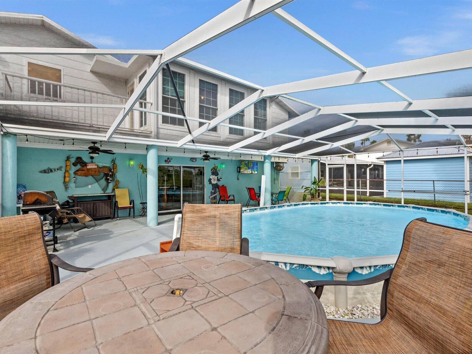 NEW - POOL, screened in - PET - TIKI - 4 Kayaks - Private Fishing & Boating Dock