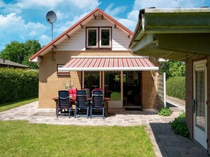 House | Dining - Holiday Home Zeeland Near Westerschelde (Baarland)