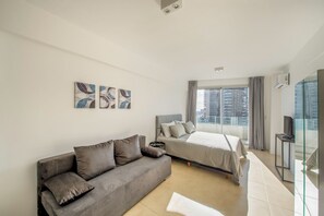 1 bedroom, desk, laptop workspace, free WiFi - Casa Campus Palermo Hollywood (Buenos Aires)