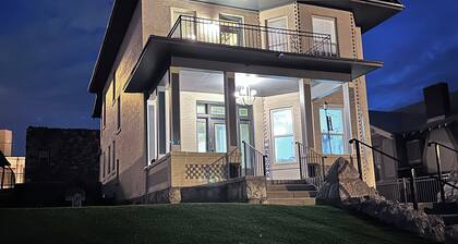 Elegant Victorian Parlor