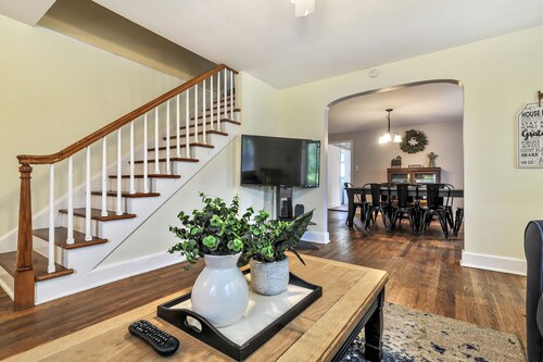 7 Bedrooms, Private Pool, Perfect Location!