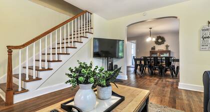 7 Bedrooms, Private Pool, Perfect Location!