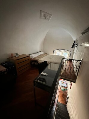 1 Schlafzimmer, Schreibtisch, Bügeleisen/Bügelbrett, kostenloses WLAN
