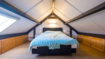 House | 2 bedrooms, iron/ironing board