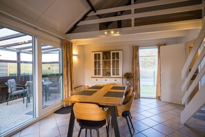 House | Dining - Cosy Holiday Home on the Dunes (Middelkerke)