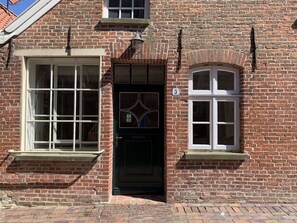 Exterior - Holiday Home Uttum (Wirdum)