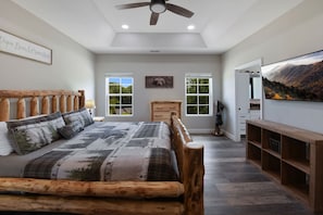 4 bedrooms, desk, iron/ironing board, travel cot - Backyard Pool Oasis | Mountain Views | Hot Tub (Sevierville)