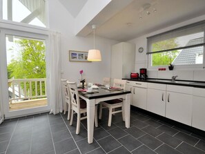 Dining - Beach Park 14/3n Comfortable Vacation Home (Graal Mueritz)