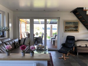 Living area - Schaal Lake Residence (Seedorf)