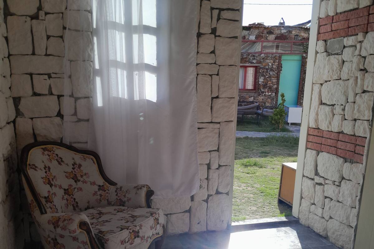 Deluxe Double Room, Garden View | Egyptian cotton sheets, premium bedding, individually furnished, desk