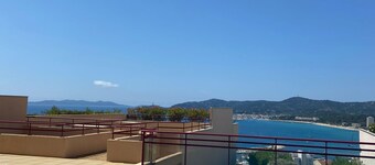 Appart le Lavandou Rés les Mandariniers à 5 min de la Plage et du Centre à Pied