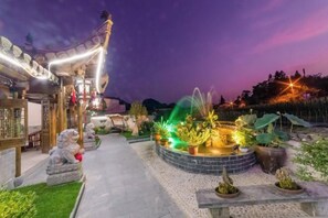 Interior - Liangjia Inn (Yi County)