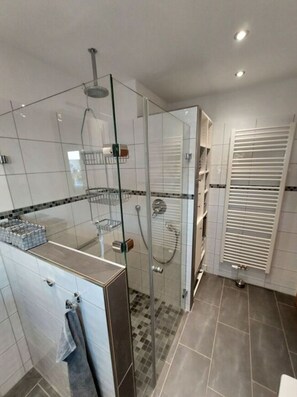 Appartement | Badkamer