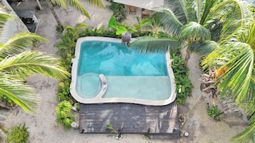 Alberca al aire libre